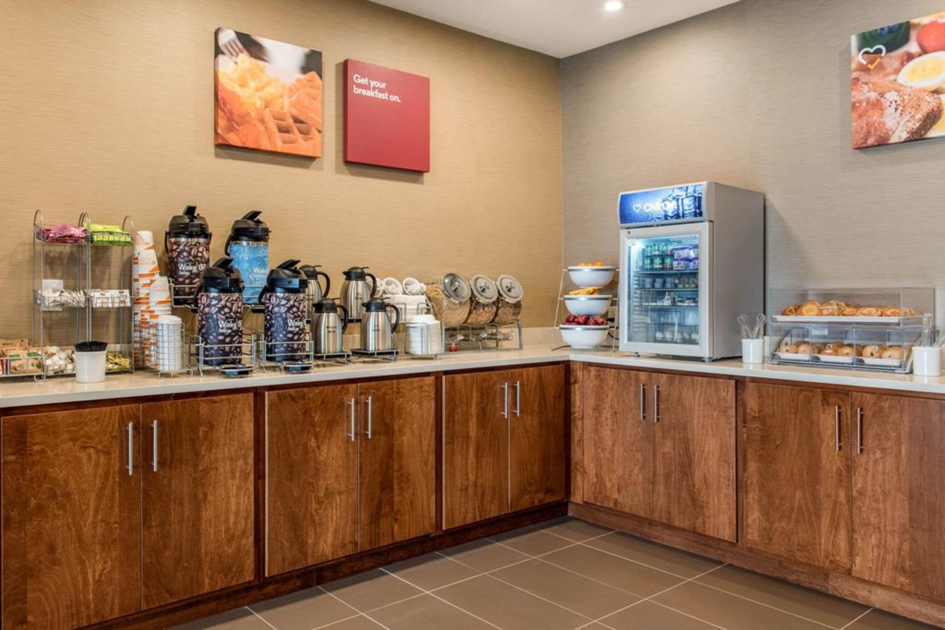 Comfort Suites Columbus Airport Bagian luar foto